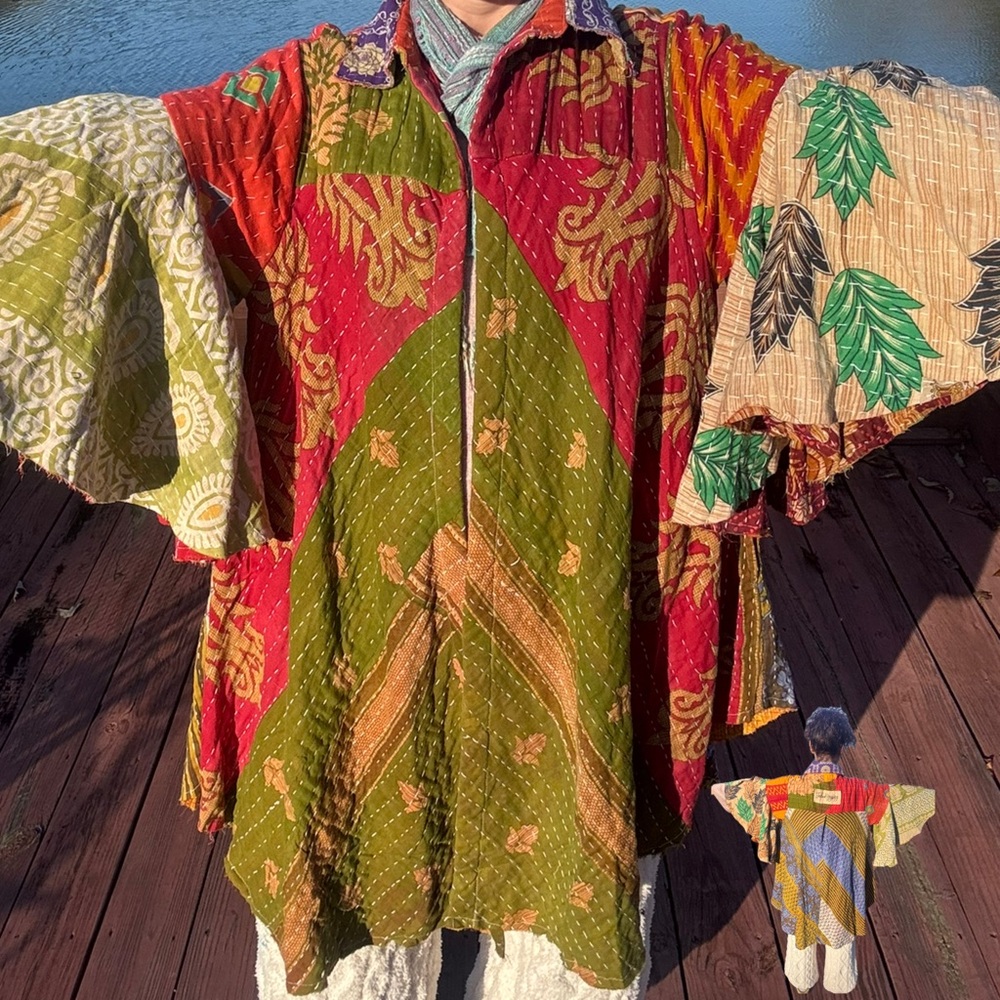 Jaded Gypsy Sunrise Duster W/ BIG FLOWY Sleeves MSRP: $217